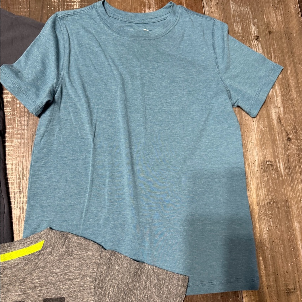 Kids Graphic Tee, Casual Shirts - bundle - Picture 4 of 4